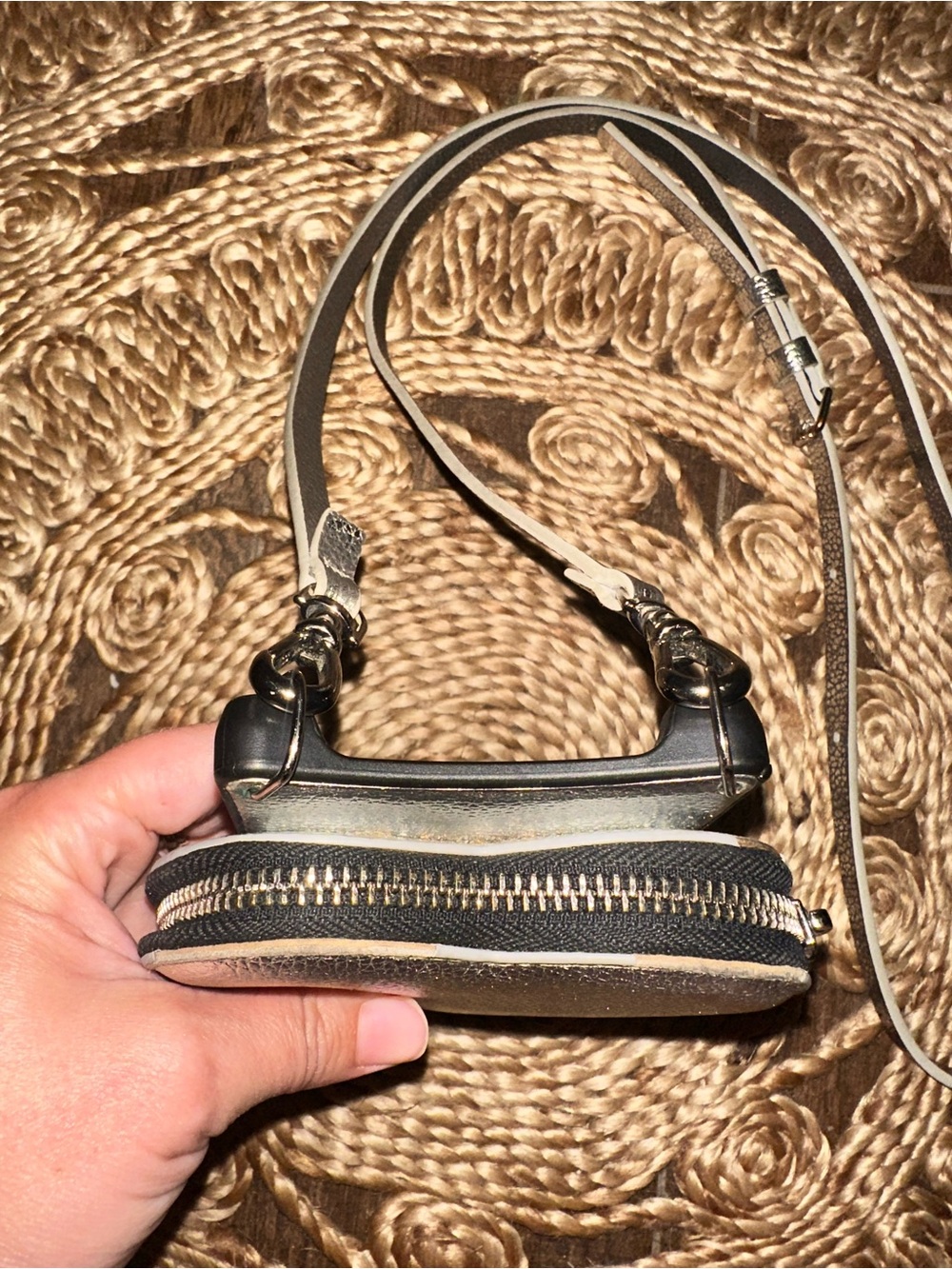 Bandolier iPhone 13 Pro Max Crossbody Case Silver Heart Coin Purse Strap - Picture 3 of 12